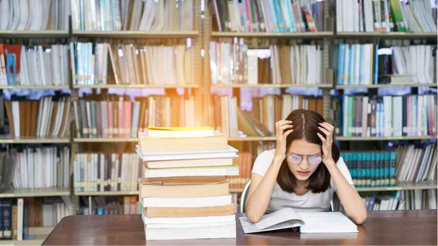 英国留学补考没过怎么办