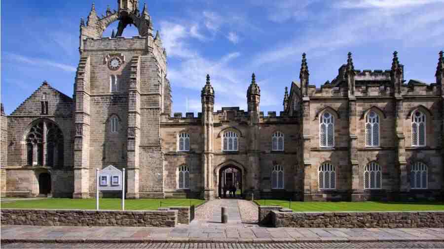 阿伯丁大学硕士必修补考挂科影响学位怎么办