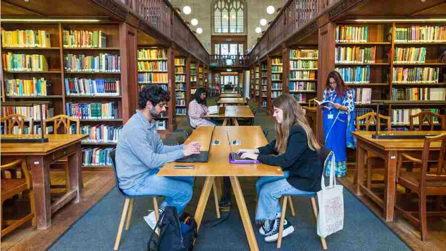 布里斯托大学课程辅导