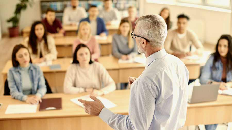 澳门科技大学法学课程辅导