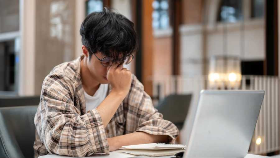 英国作业使用AI被指控学术不端怎么办