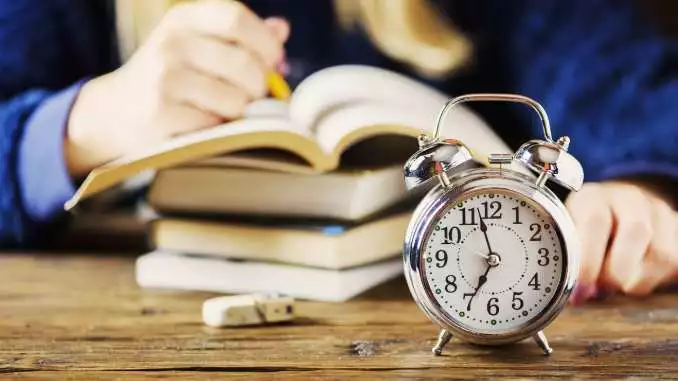 英国邓迪大学经济学硕士考试辅导