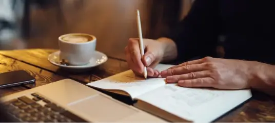 英国大学毕业论文文献综述怎么写？