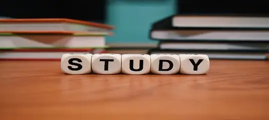 美国Academic Writing机构怎么选？2026留学生推荐指南：避坑、对比与真实选择建议